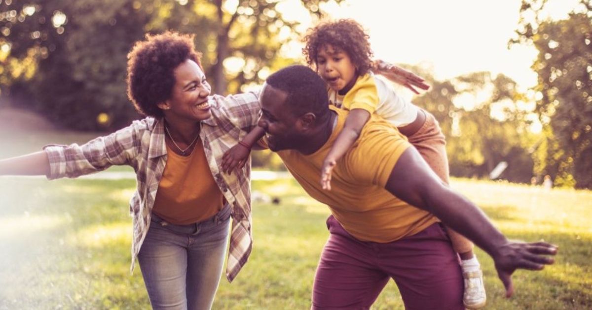 getting-the-family-active-main-mag