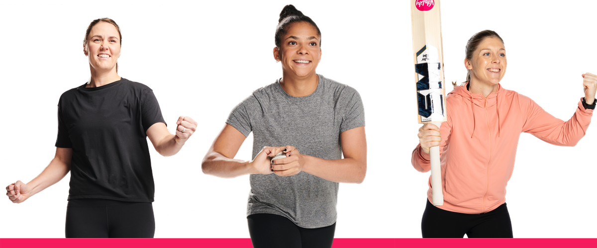 female-cricketers-nat-sophia-heather